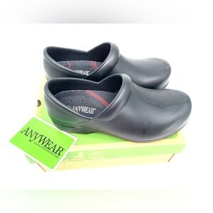 Anywear Black Work Clogs Size 6 Womens Size 4 Mens